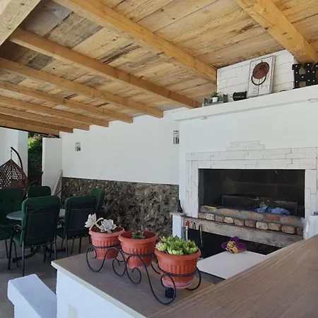 Majdan- Ilta Casa de Férias Mostar